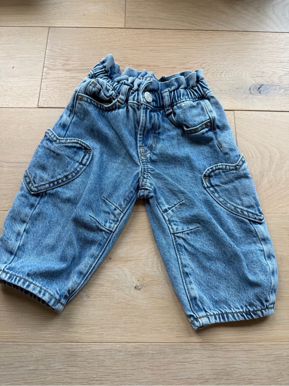 Gap Baby Heart Pocket Cargo Jeans 12–18M Denim